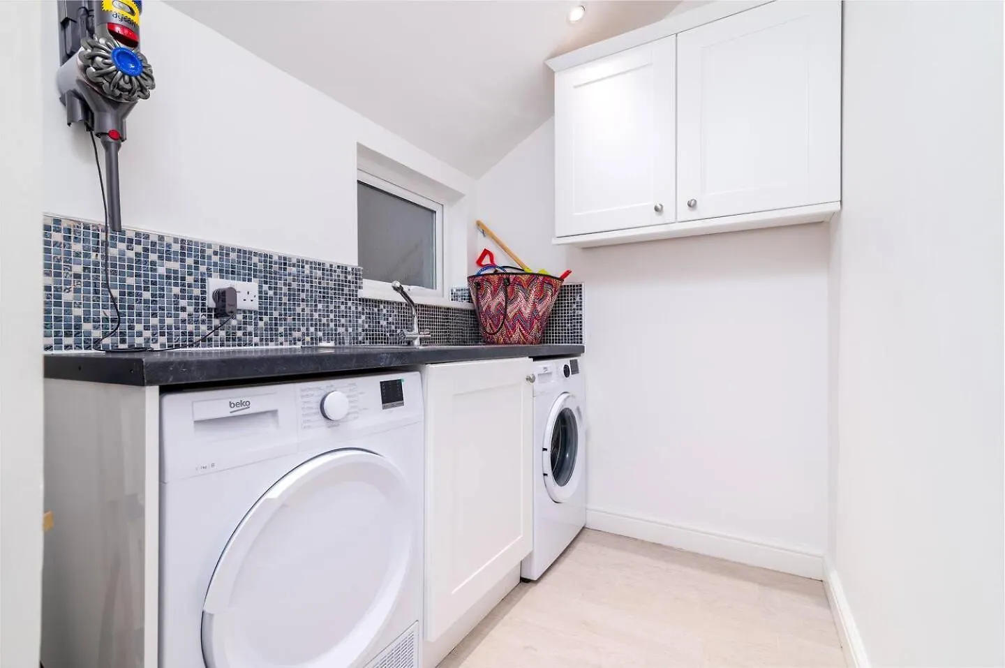 Apartment Ferienwohnung No 8 Metropole Towers, Stunning Sea Views! Whitby Großbritannien